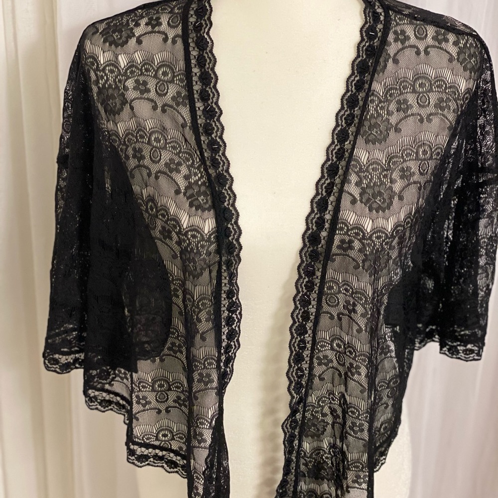 Black. Lace Shawl. Forever 21. Size S. Like New.